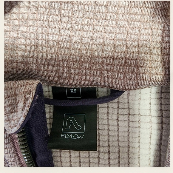 Flylow Carla Saturn-Berry Jacket Full Zip Athletic Layering Jacket XS - Picture 6 of 10